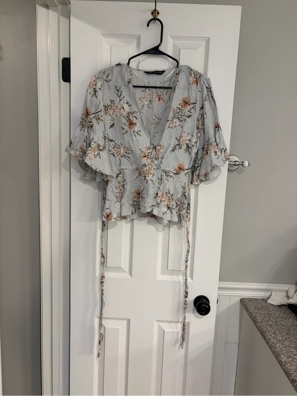 Zara 100% Linen Floral Wrap Top Blue Pink Bell Sleeve Blouse XS